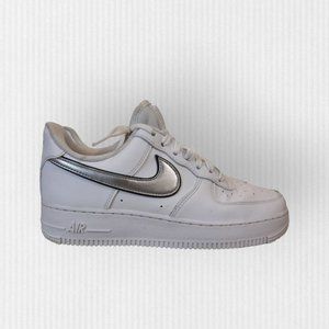 Nike Women's Air Force 1 Low White/Metallic Silver Swoosh, Size 8 Sneakers /Shoe